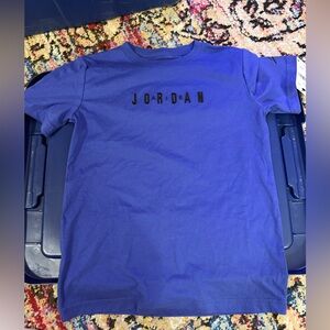 Boys Blue Nike Air Jordan Shirt Sz Medium (age 10-12)